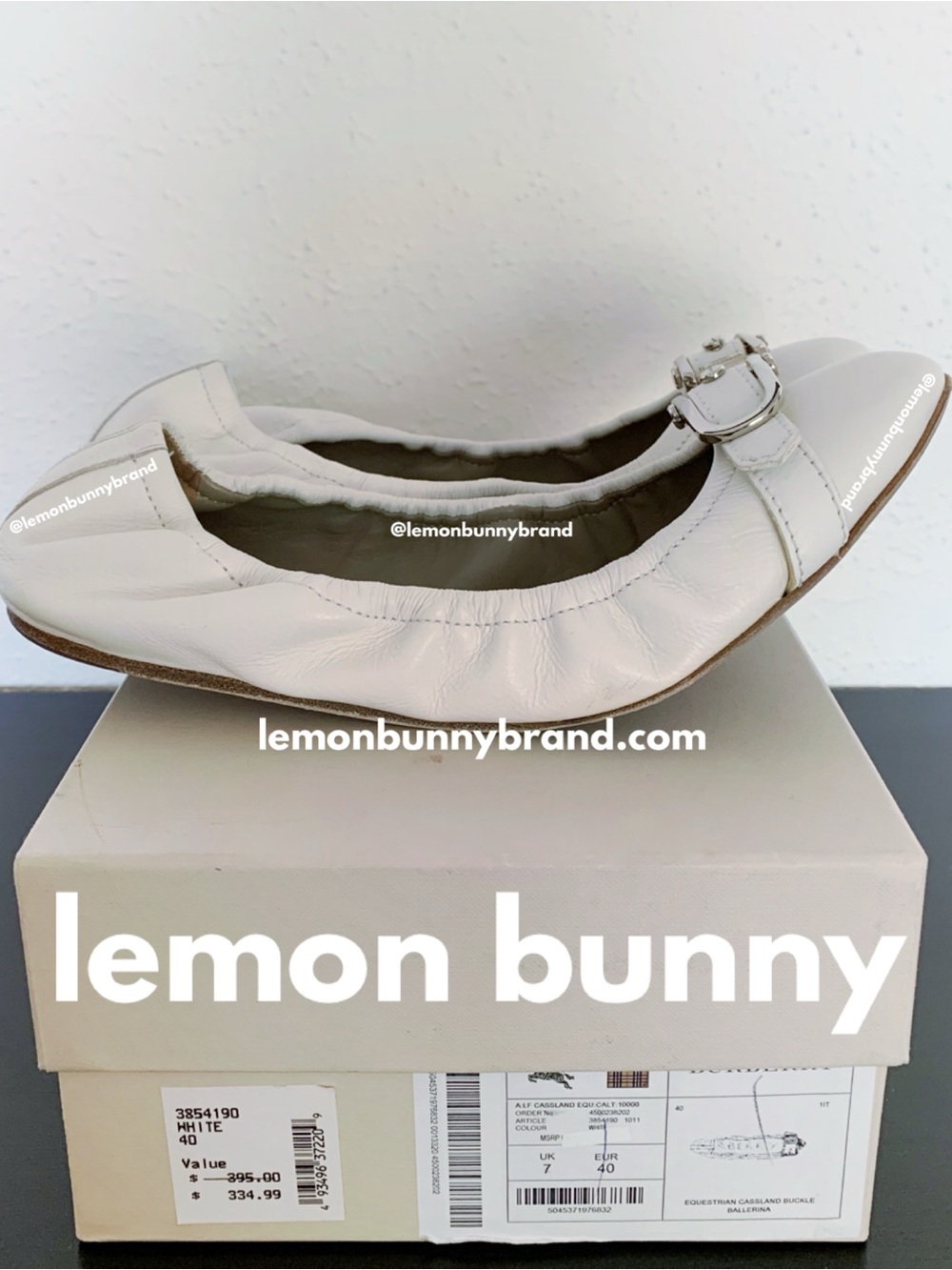 Burberry White Equestrian Cassland Buckle Ballerina Flats EU Size 40 (Used)